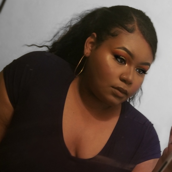 Meet your Posher, Chelsea - Picture 3 of 4